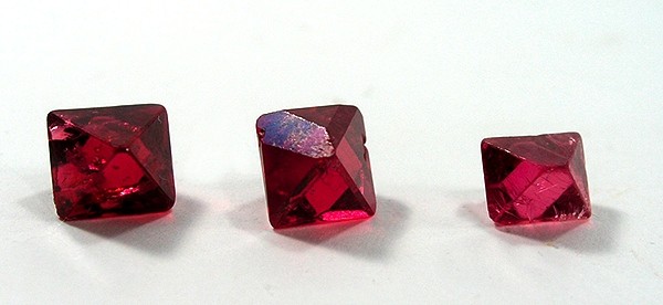 Vivid Red Spinel 1.48 ct — Burma (Untreated)